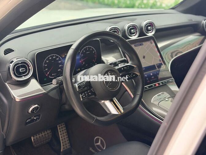 Mercedes GLC300 4Matic All New V0 2023 Trắng