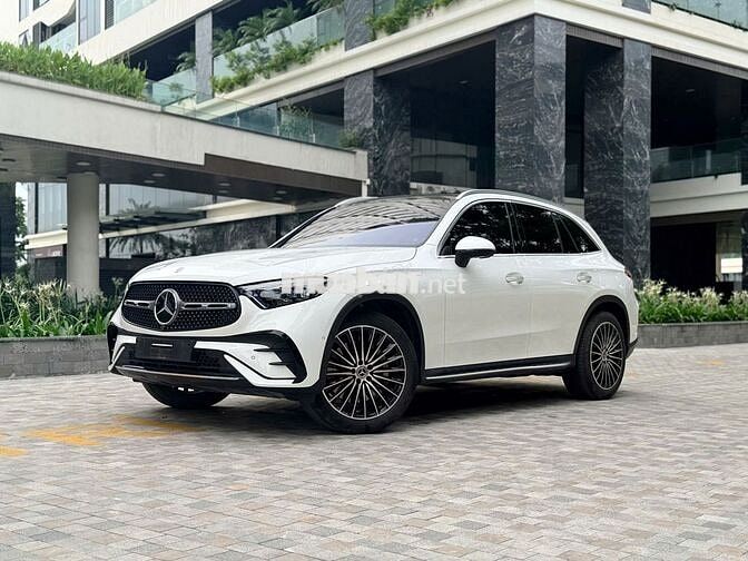 Mercedes GLC300 4Matic All New V0 2023 Trắng