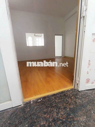 Cho thuê nhà mặt tiền Trần Quang cơ 