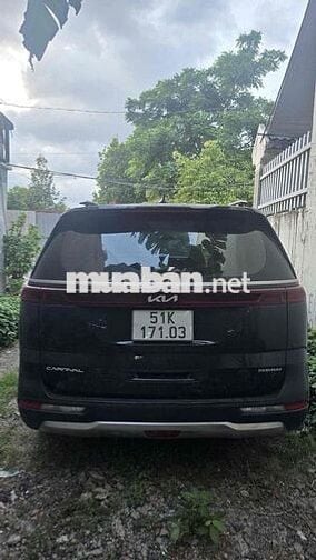 KIA Carnival Premium 2022 Đen 38000 km