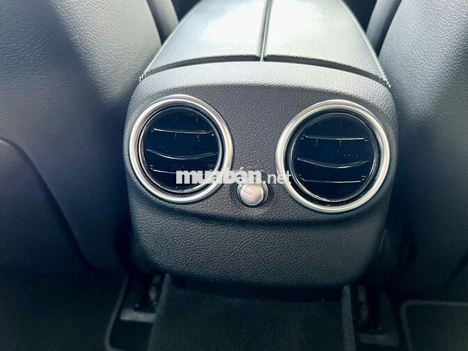 Mercedes Benz C200 2014 Đỏ 76,000 Km