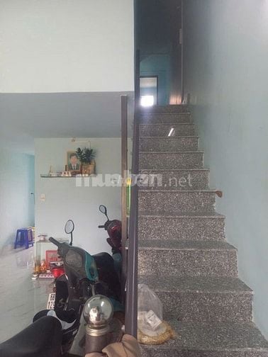 Tôi chủ nhà cần bán gấp nhà Long Hậu ( Long An cũ), sát TPHCM, giá 1ty