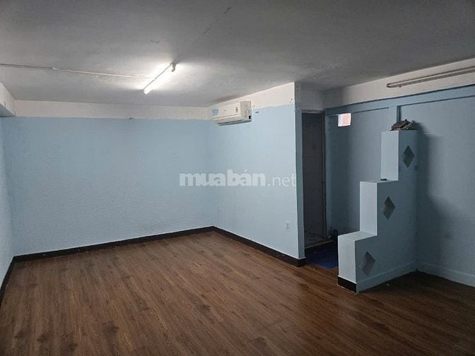 Cho thuê MT Lầu2(4,5×8) Bùi ĐTúy P.BThạnh,lối đi riêng,sân xe Ở,KD