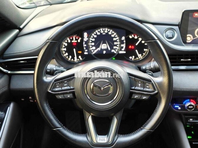 🔴 Mazda 6 2.5L Signature 2022 Đen 28.000 km