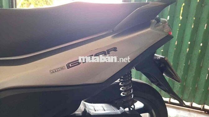 Yamaha Mio Gear 125 màu Bạc