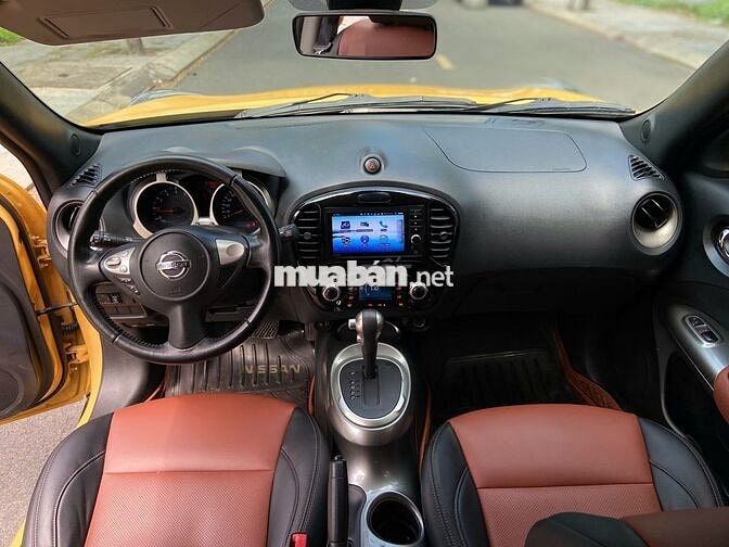 Nissan JUKE 1.6AT 2015 Vàng 57.000km