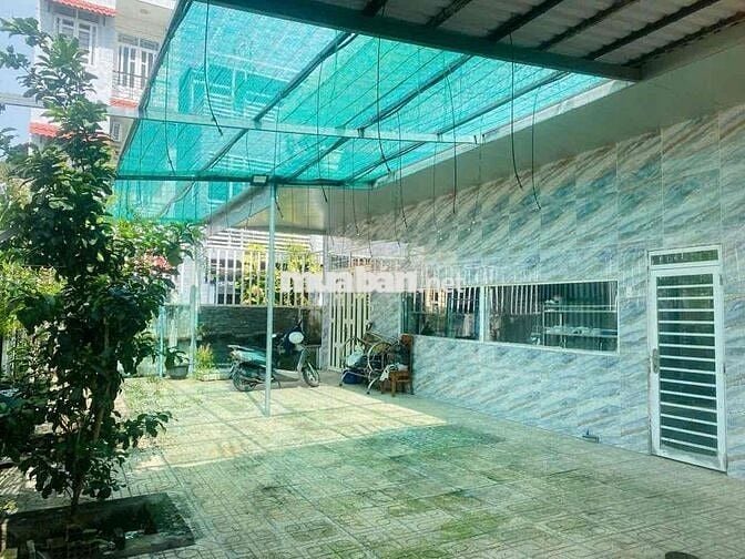 NHÀ SÂN VƯỜN NGANG 15M HẺM TẢI,GẦN VẠN PHÚC CITY,4PN SẴN 4 MÁY LẠNH