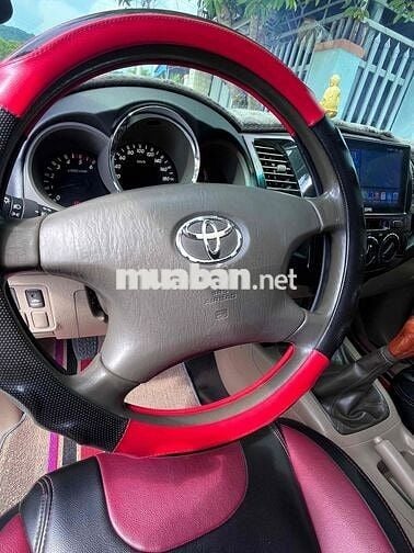 Toyota Fortuner 2009 Số sàn Máy dầu Bạc