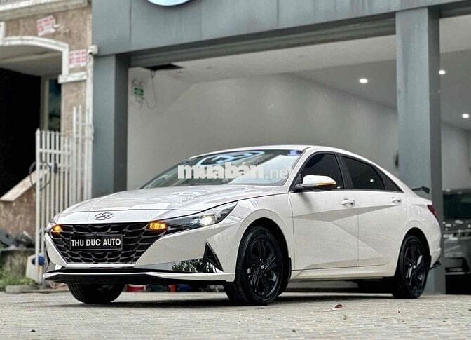 Hyundai Elantra 2024 1.6AT ĐB 3000km Trắng