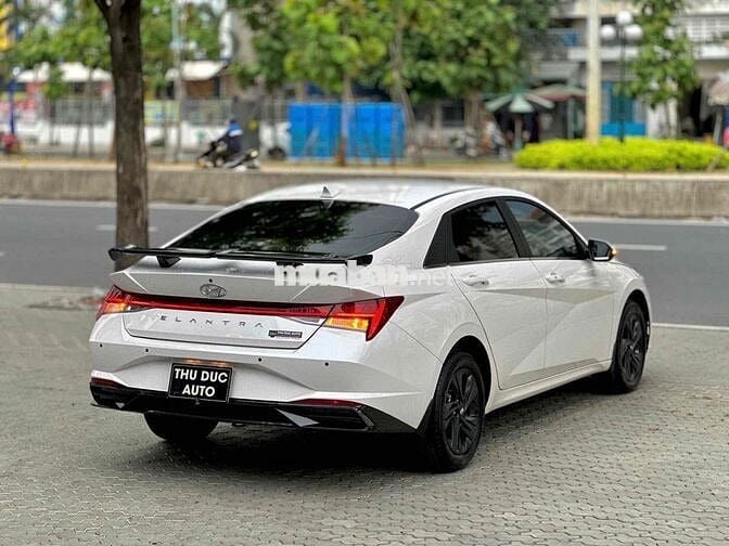 Hyundai Elantra 2024 1.6AT ĐB 3000km Trắng