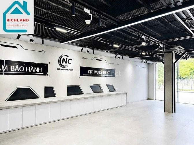 CHO THUÊ NHÀ MT 249 LÝ THƯỜNG KIỆT, P.15, Q.11 -DT: 12.5m x 24m