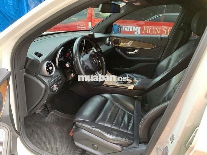 Mercedes-Benz GLC 250 4MATIC 2017 Trắng