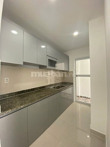 Chính chủ bán căn hộ 8X Rainbow 119 Bình Long, 64m2 2 phòng, 2WC