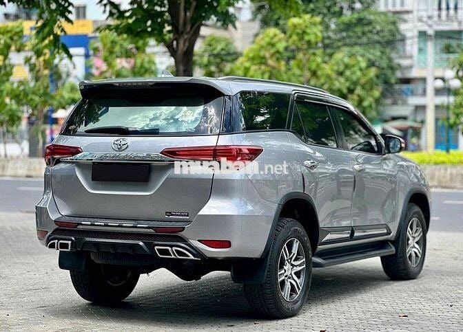 Toyota Fortuner 2018 2.4G 4x2AT Bạc Biển số 51