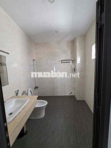 CHO THUÊ KHÁCH SẠN 4TR/THÁNG ĐƯỜNG LÝ THƯỜNG KIỆT NHA TRANG