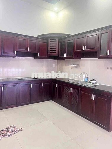GÓC 2MT ( GẦN CHỢ CẦU ĐỒNG ) TRỆT LẦU 3PN 2WC. SẴN NỘI THẤT