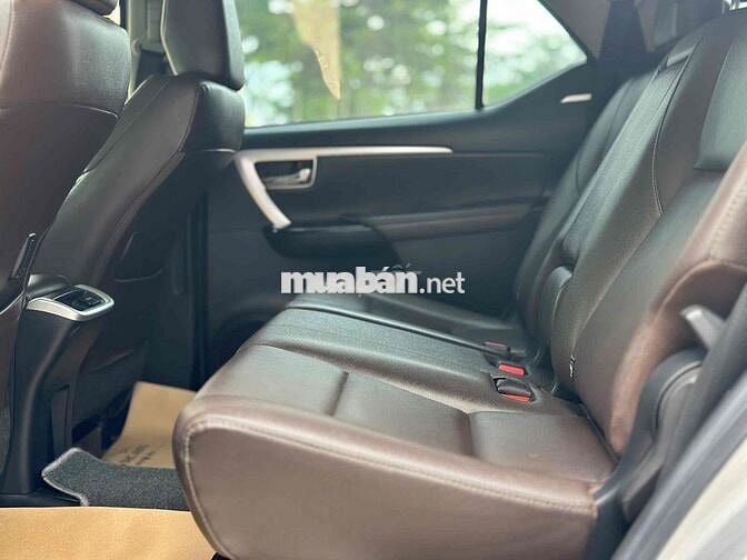 Toyota Fortuner 2018 2.4G 4x2AT Bạc Biển số 51