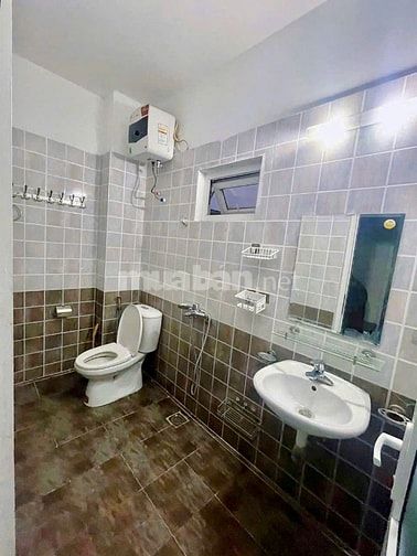 Cần Bán Nhà Phố Thuỵ Khuê, Quận Tây Hồ. DT 37m2 x 5Tầng. Vị trí đẹp