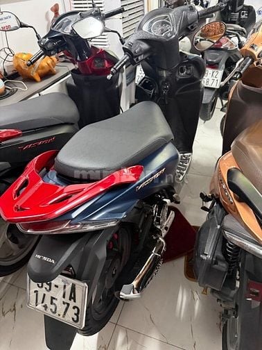 Xe Visison đã hiên bản đặc biệt khoa smaarkey