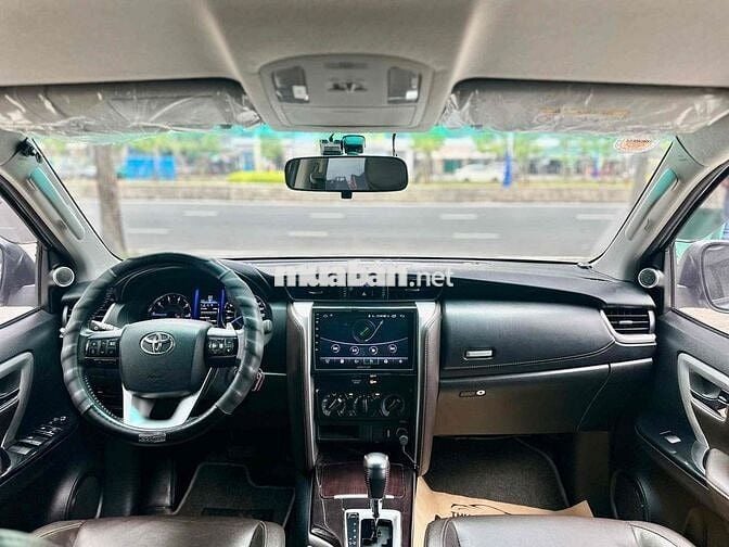 Toyota Fortuner 2018 2.4G 4x2AT Bạc Biển số 51