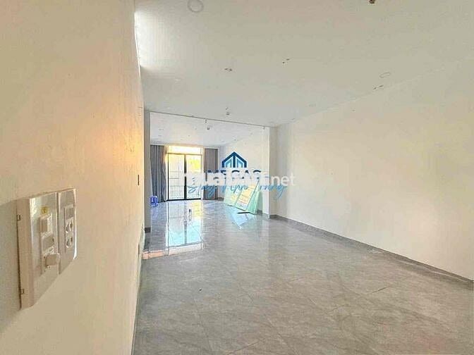 CHO THUÊ NHÀ VỪA Ở VỪA KINH DOANH NGAY TRUNG TÂM NHA TRANG