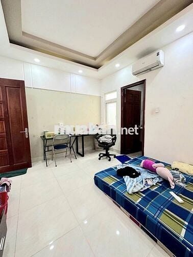 NHÀ ĐẸP Ở NGAY- HẺM XE HƠI THÔNG-PHƯỜNG 15- TÂN BÌNH- DT 4X14- 5 TẦNG
