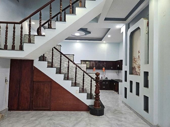 Nhà 3 tấm đẹp ,hẽm ô tô tránh nhau ,dt 80m2,ngang lớn 5,14m