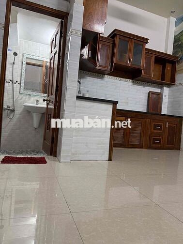 nhà 3 tầng ,hẻm xe tải Quang Trung  sát kênh Tham Lương