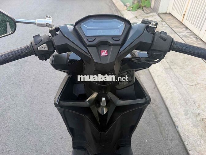 Honda Vario 150 Bstp up click mới 90%