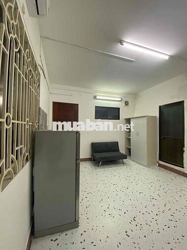 Tân Cảng, Bình Thạnh. Nhận giữ phòng tới ngày 10/7.