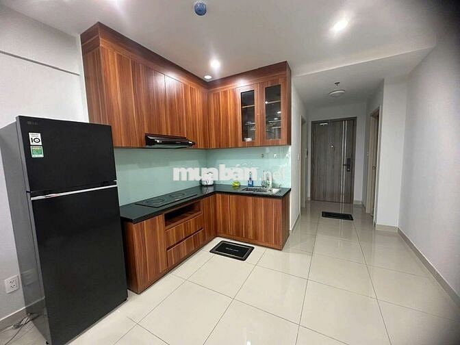 Bán căn 2PN-2WC Block C view hồ bơi ban công hướng Nam 