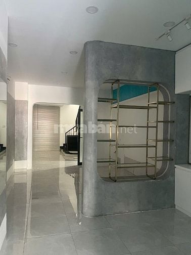 Nguyên căn MT DQH phù hợp mở cửa hàng, Cty, spa, nha khoa....