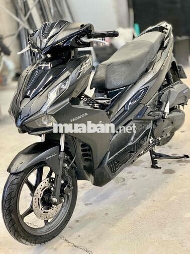 Air Blade 125 4Val Đặc Biệt 2024 Đen Vàng Biển 60