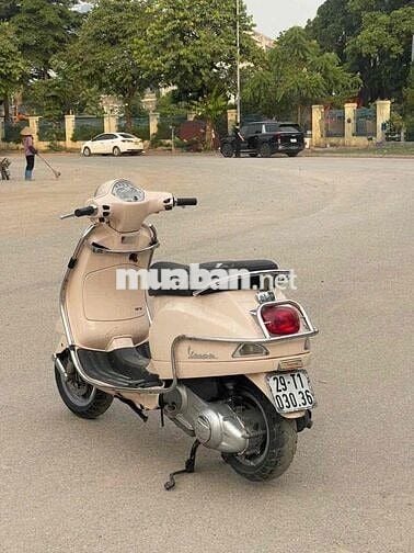 Piaggio Vespa LX 125 i.e. Kem