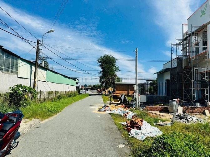 Đất thổ cư đường Basa Xã Tân An Hội-Củ Chi 100m2 SHR Xây dựng tự do