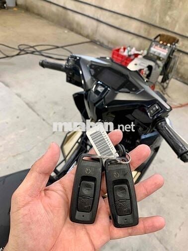 Air Blade 125 4Val Đặc Biệt 2024 Đen Vàng Biển 60