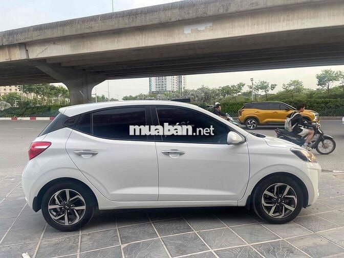 Hyundai i10 2022 1.2AT Tự động xuất sắc