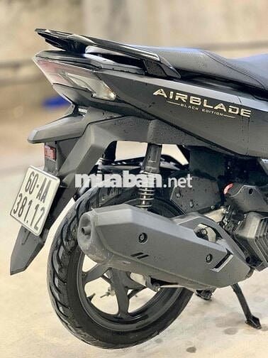 Air Blade 125 4Val Đặc Biệt 2024 Đen Vàng Biển 60