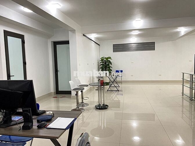 CHO THUÊ BIỆT THỰ KIỂU PHÁP | 35 TRIỆU/THÁNG | 5 TẦNG | 10PN | GIA LÂM