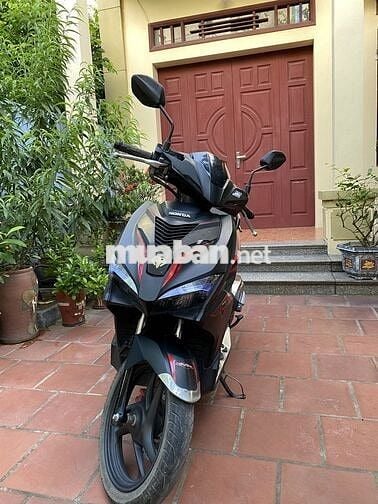 Honda Air Blade 2017 Đen 3 vạn