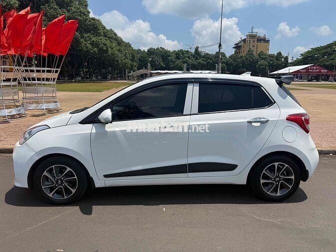 Hyundai i10 AT 2020 Trắng Tự động 55756 km