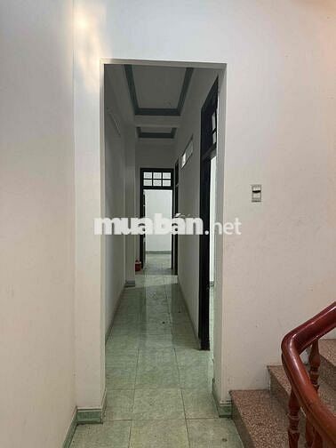 Cho thuê tầng 2 và tầng 3 nhà mặt tiền đường Hồ Tùng Mậu