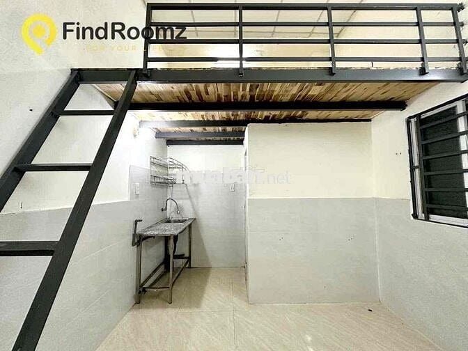 DUPLEX GIÁ RẺ GÁC CAO NGAY CV LÀNG HOA