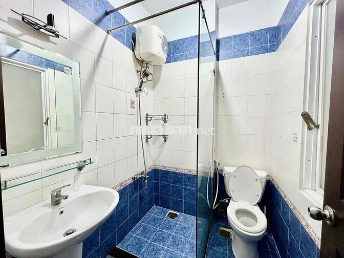 PHÒNG NGỦ CỬA SỔ TRỜI - CẠNH CẦU PHÚ MỸ