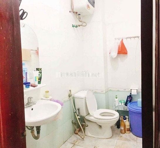chính chủ cần bán nhanh ccmn gần bến xe mỹ đình