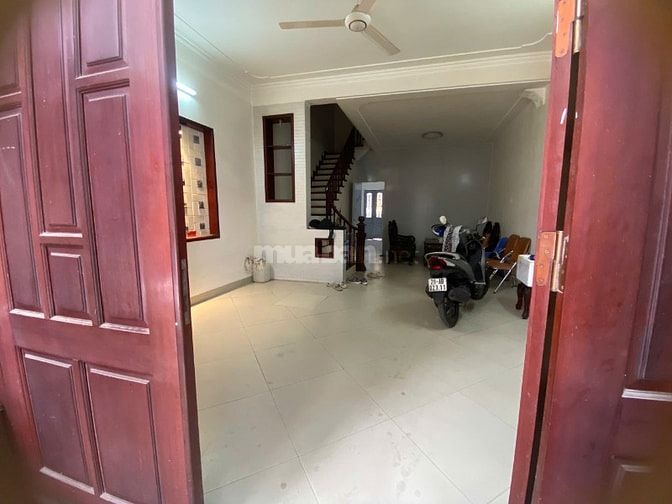 CHO THUÊ NHÀ MẶT NGÕ MỄ TRÌ THƯỢNG, TỪ LIÊM, HÀ NỘ