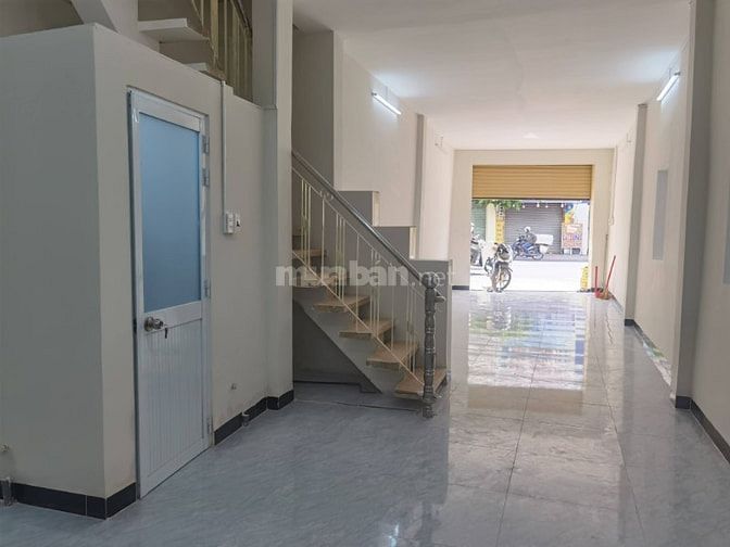 [CHÍNH CHỦ] Cho thuê nguyên căn MT sầm uất CMT8 tiện làm VP, KD và ở