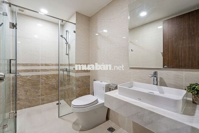Cho thuê căn hộ SaiGon Royal, 2PN view sông Sài Gòn & Bitexco, 24 tr