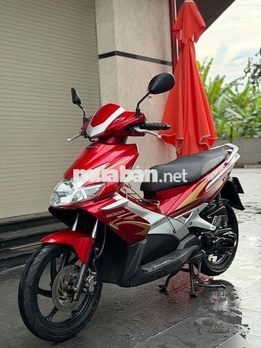 Honda Air Blade Fi 2010 màu Đỏ