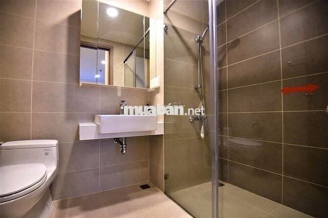 Gấp cho thuê căn hộ River Gate Quận 4 view sông 56m2 - 2PN - 18tr